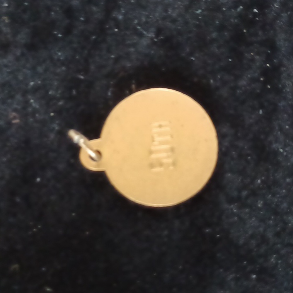 Charms - Picture 5 of 5